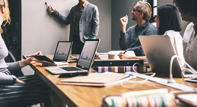 Top Reasons You Should Become A Full-Stack Developer