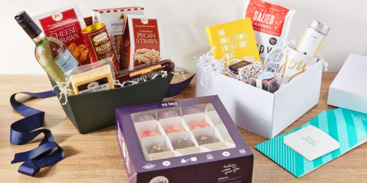 How Hampers Can Turn Out As A Perfect Gift For An Anniversary?